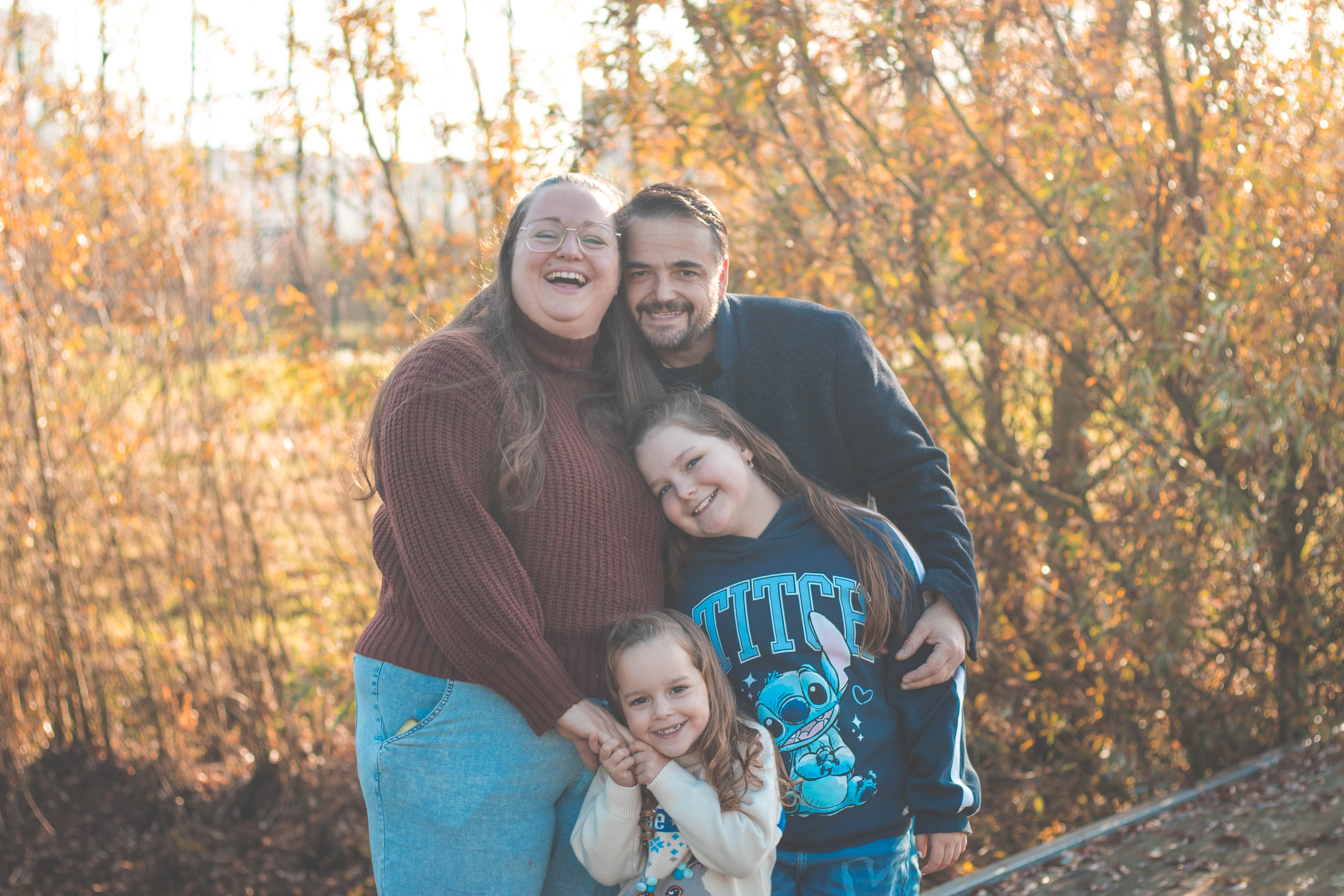 Familie shoots photo